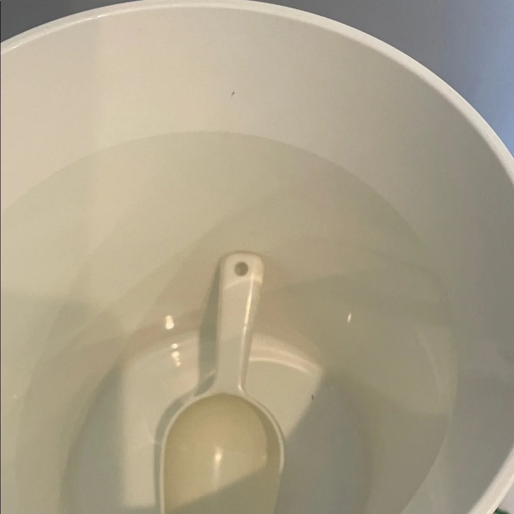 Green and White Ice Bucket vintage 60’s 70’s